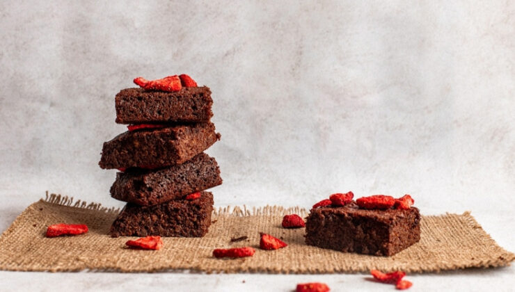 Brownie nasıl yapılır? Kolay ve pratik brownie tarifi