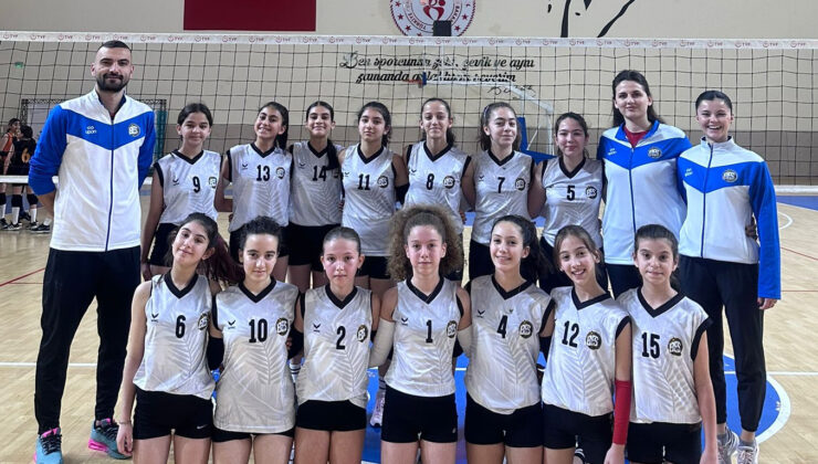 Midi Kızlar Türkiye’nin en iyi 32 takımı arasında!